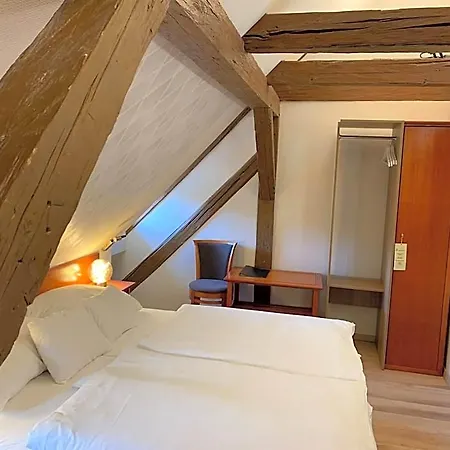 Gizella And Restaurant 3* Veszprém